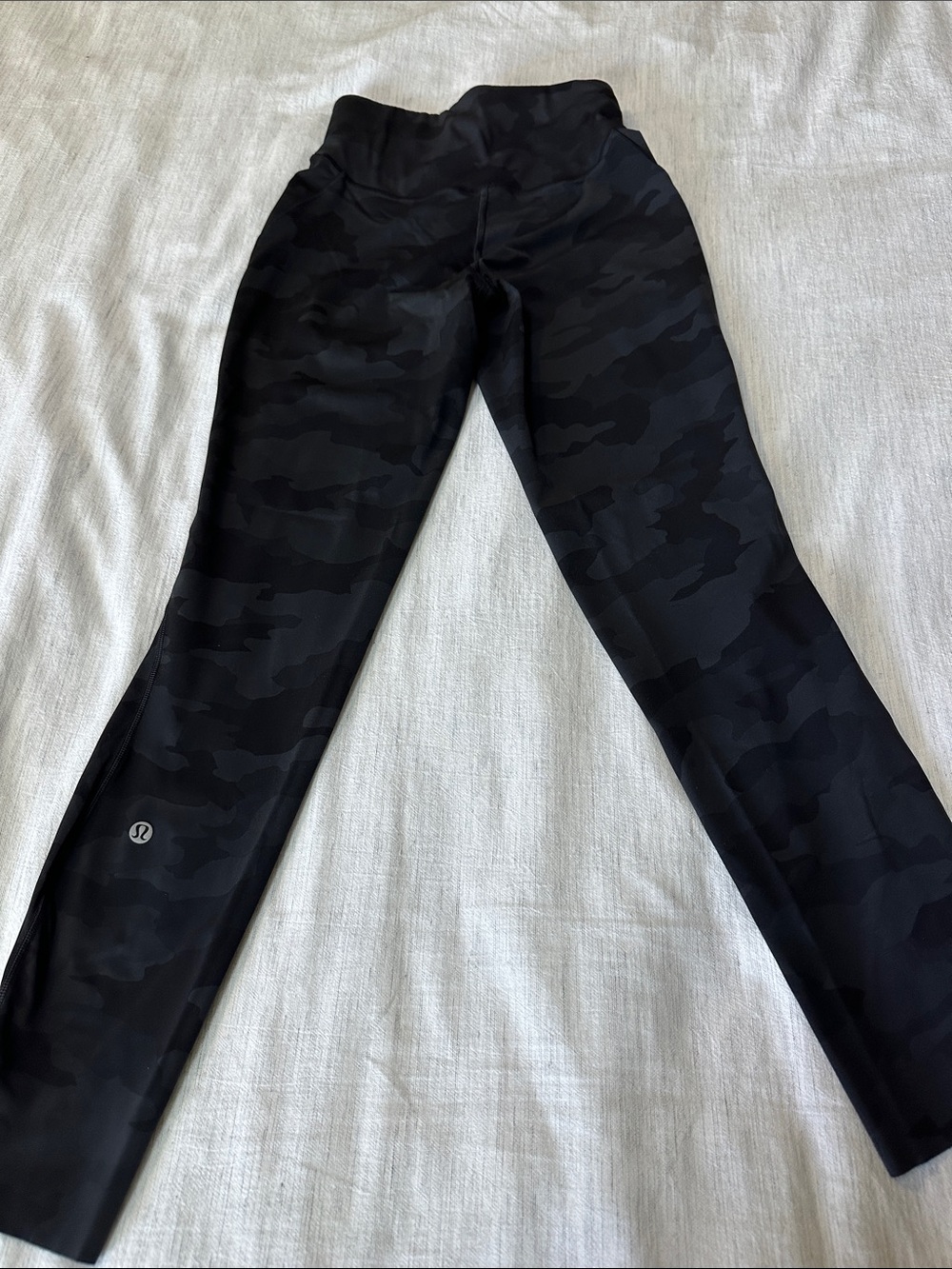 Lululemon Base Pace Running Tights - Picture 5 of 9